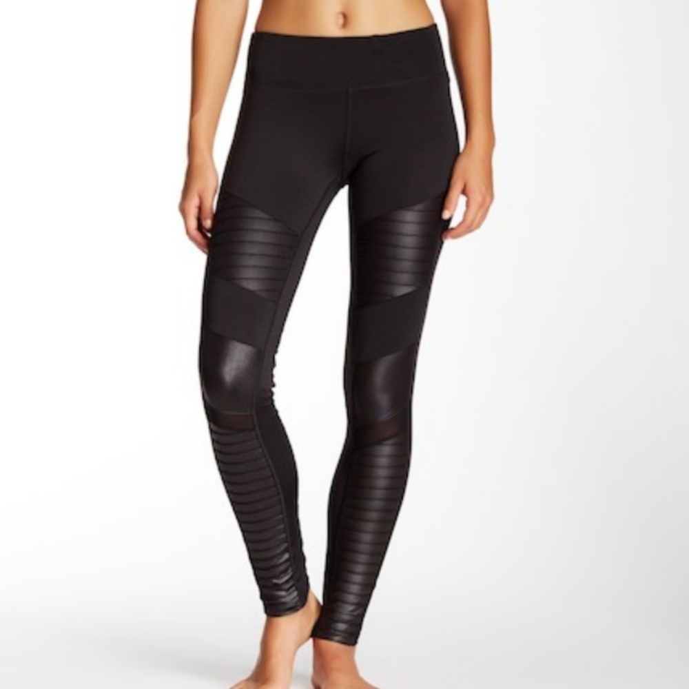 Moto Yoga Leggings